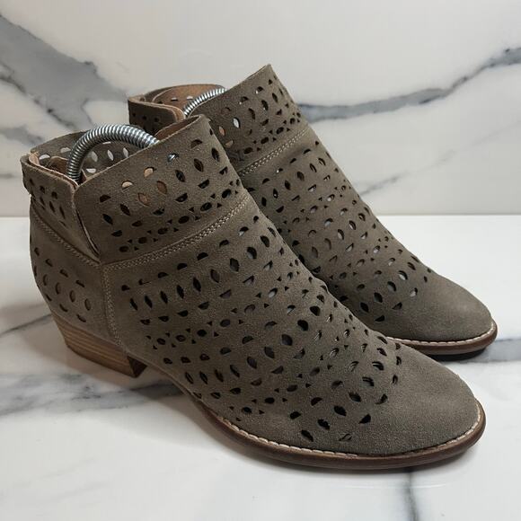 Anthropologie Liendo | Women's Neutral Suede Leather Cut Out Booties Sz 6 - Picture 1 of 7
